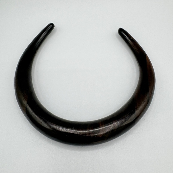 Catherine Noll Vintage Luxury Wooden Necklace and Shell Pendant - Picture 2 of 5